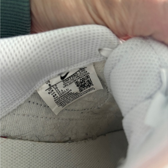 Nike Legacy Court Lifts size 8 - Picture 3 of 7